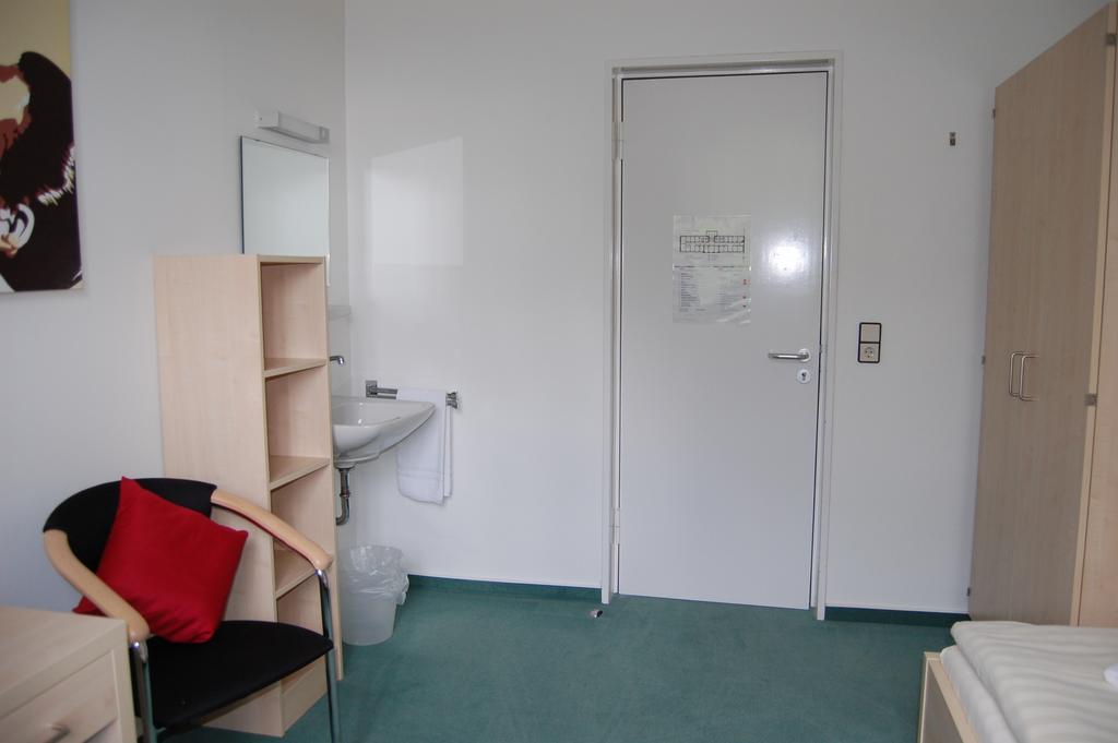 Pension Augenblick Knechtsteden Дормаґен Номер фото